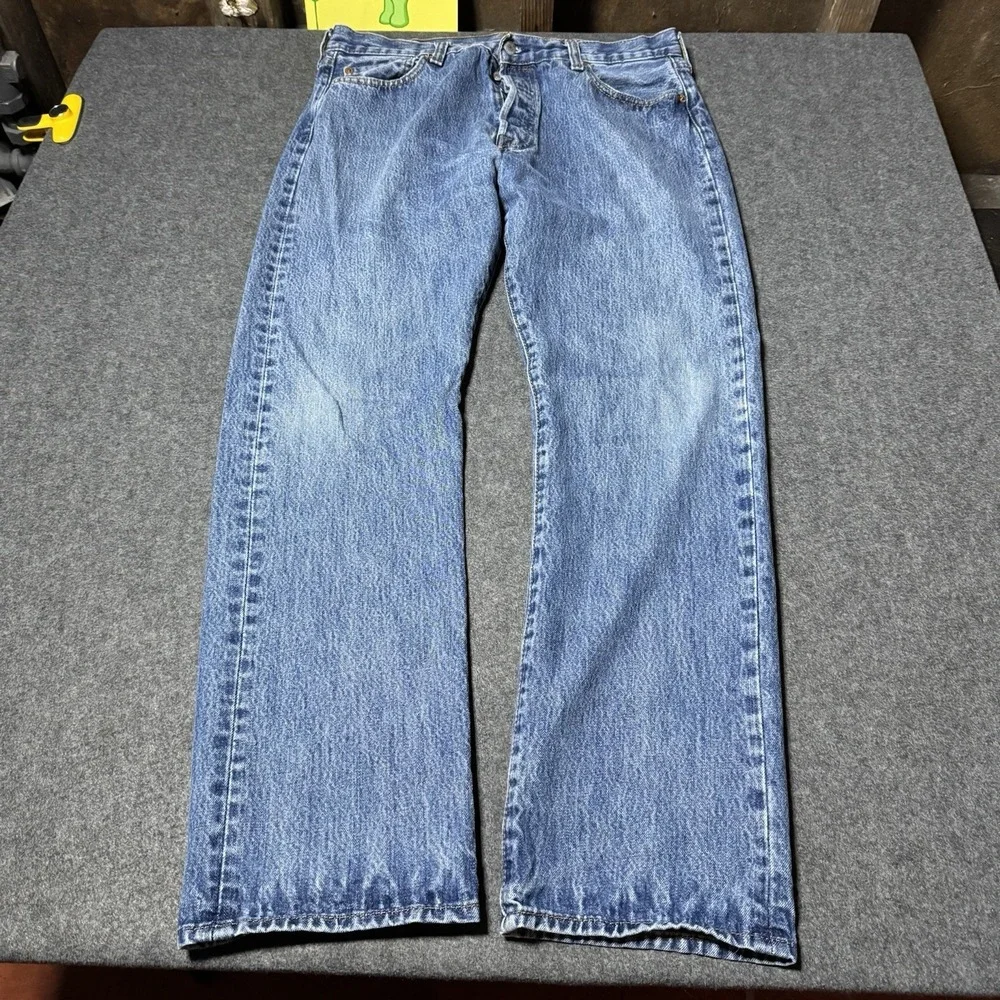 Levi's 501 Mens Jeans 36x32 (34x30) Light Wash Button‎ Fly Straight Leg Denim